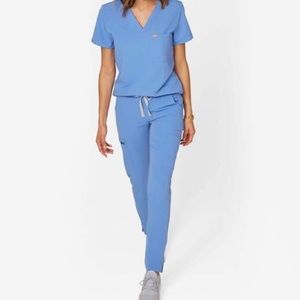 Figs scrubs set